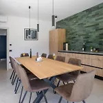 Holiday home Gorgeous In