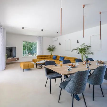 בית נופש Gorgeous In