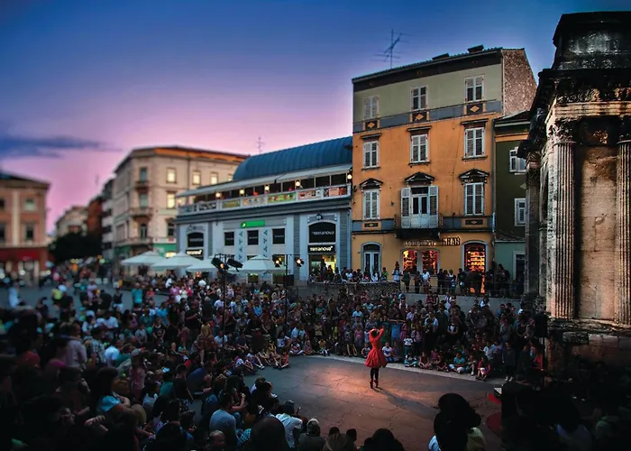 בית נופש Gorgeous In *