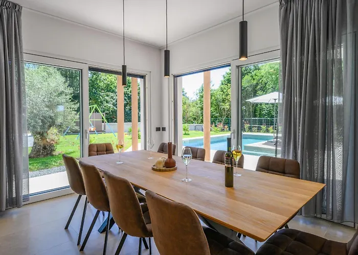 Gorgeous In * Šišan