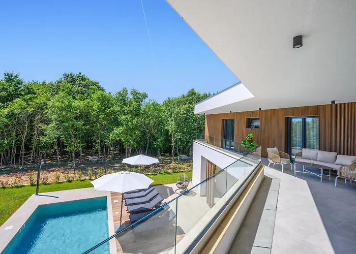 Gorgeous In * Šišan